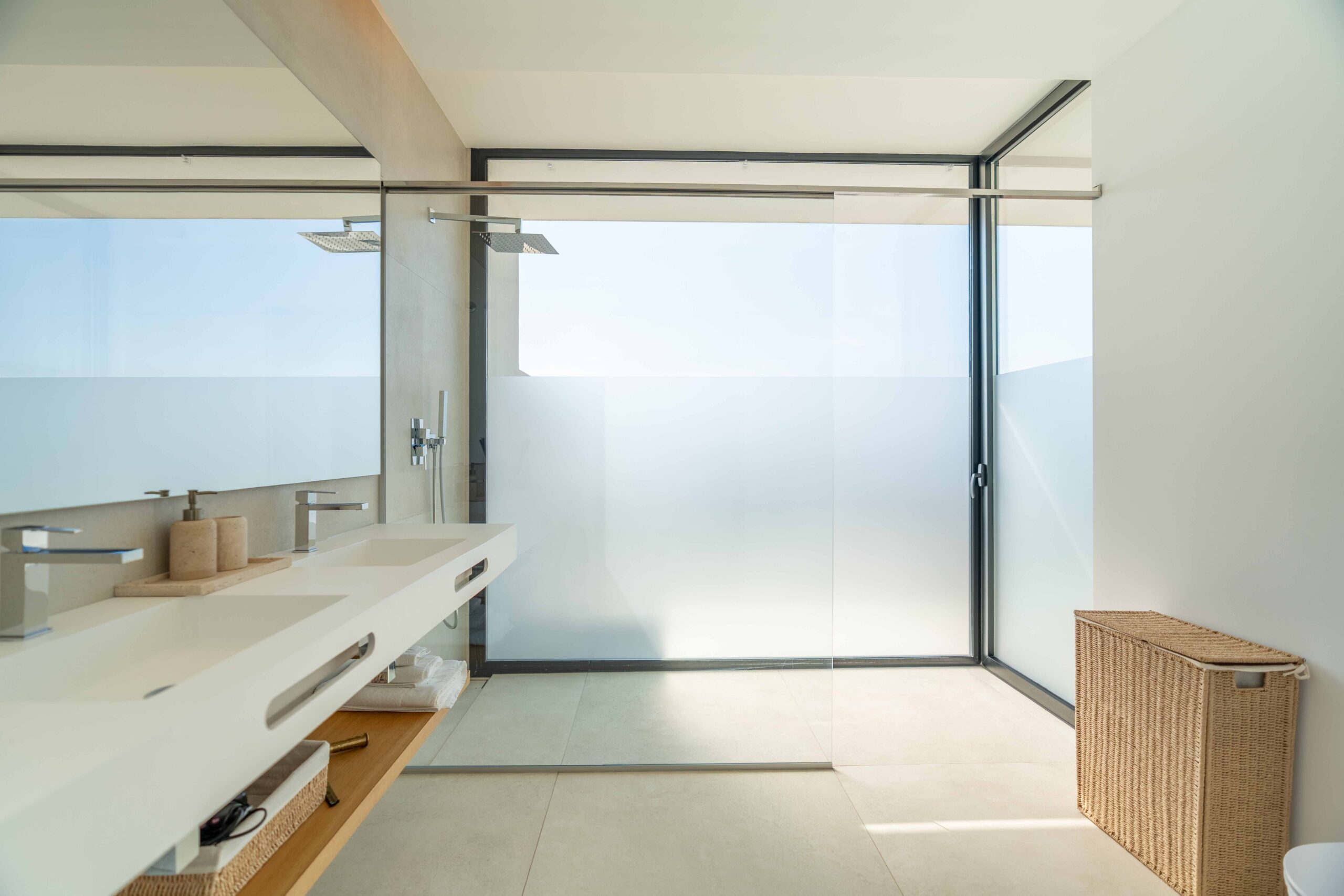 Interiors of the ibiza rental villa Sa Careneta. In Cap Martinet.