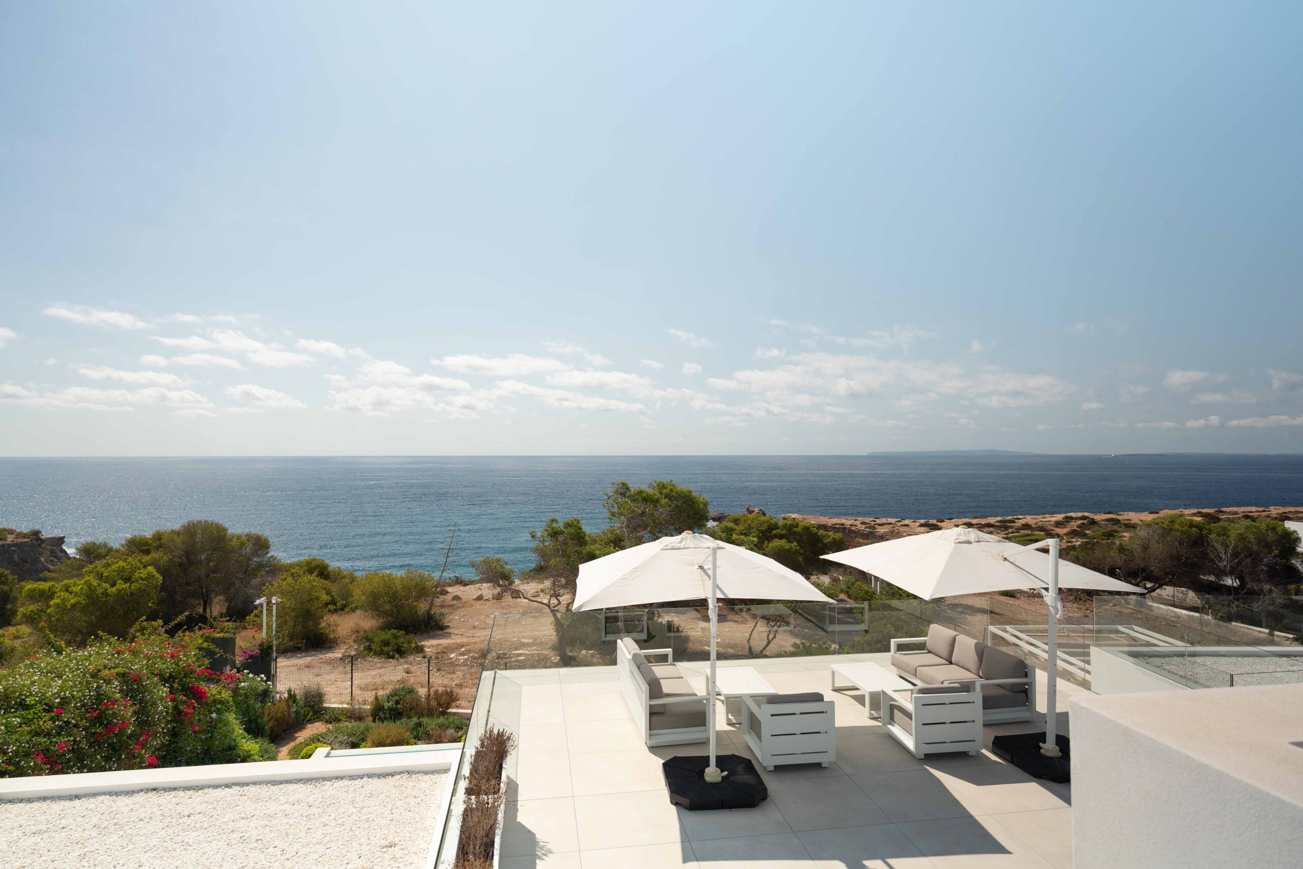 Enjoy the amazing scenery on a rental villa in Ibiza like no other.